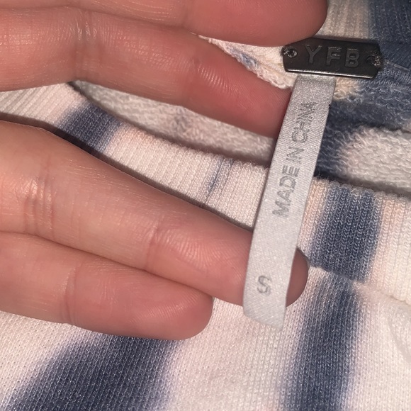 Young Fabulous and Broke | Tie Dye Comfy Lounging Sweatshirt Size small - Picture 5 of 8